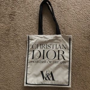 dior va tote